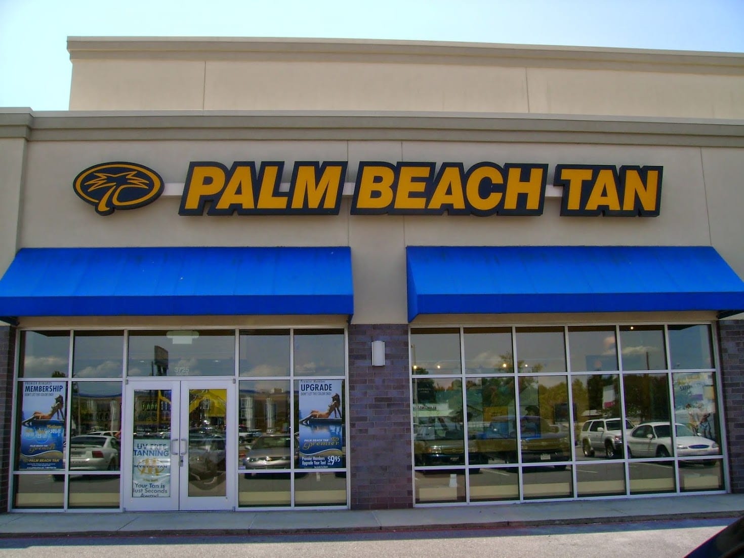 Palm Beach Tan, photo 2