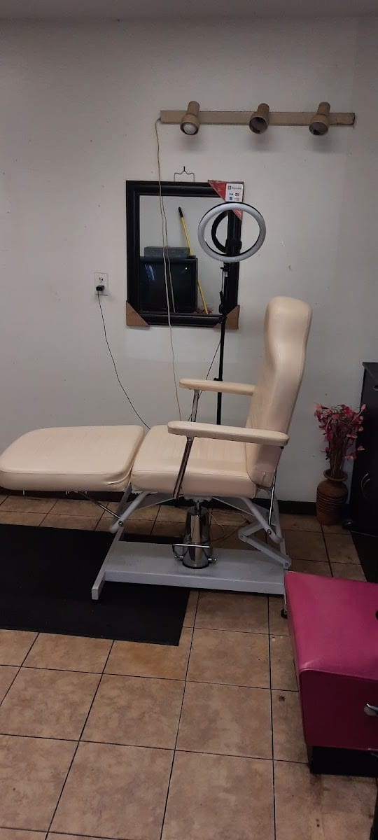 Top of The Line Barbershop, photo 3