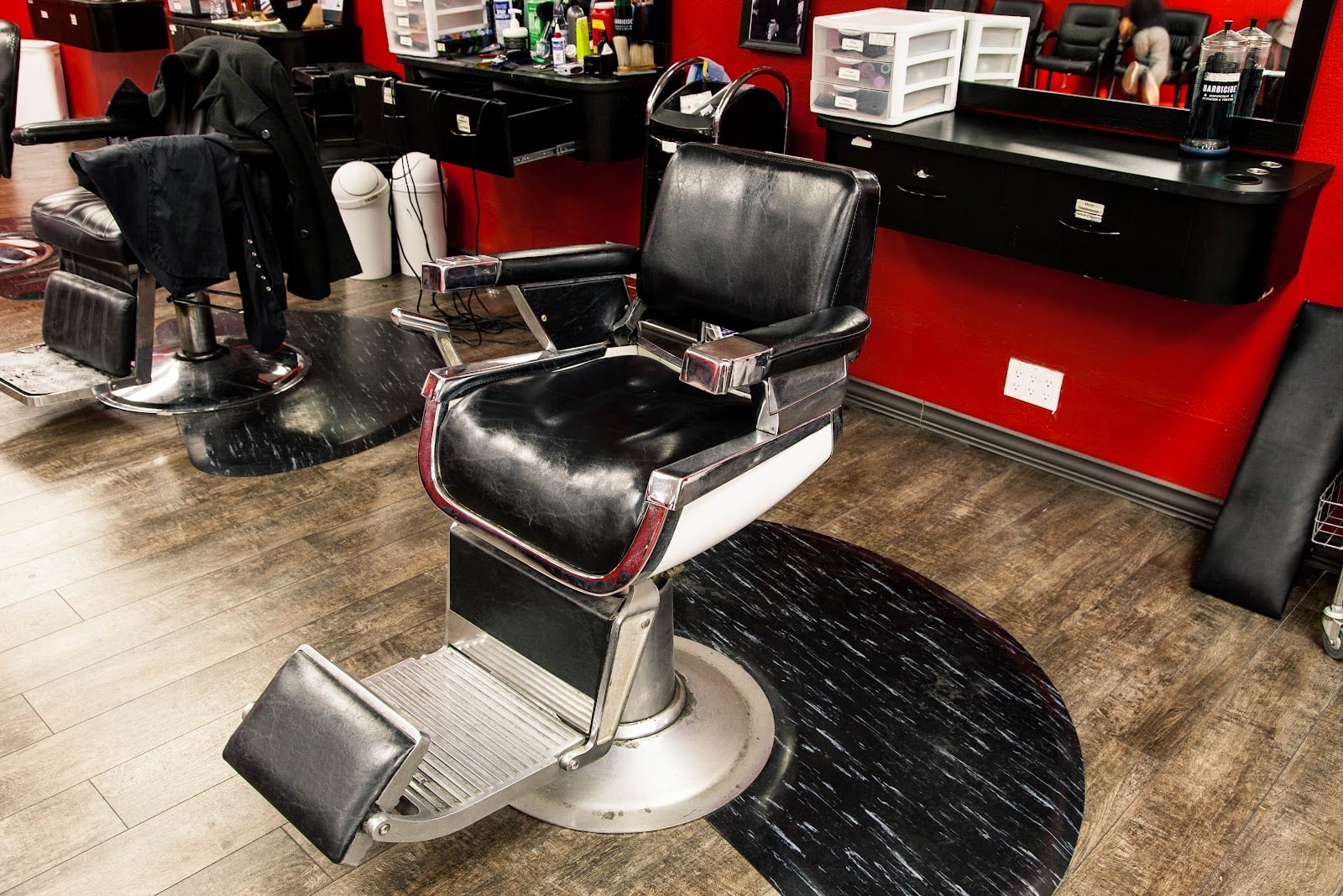 Prime Time Barber Shop, photo 4