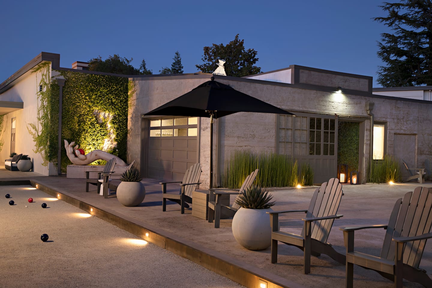Blue Violet Mansion, photo 3