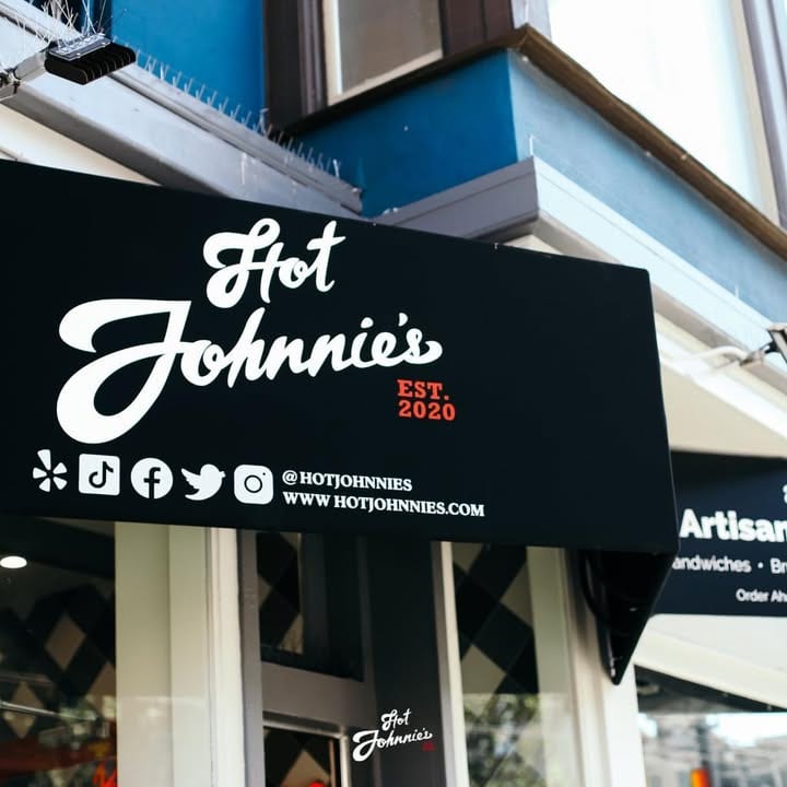 Hot Johnnie's Smokehouse, photo 2