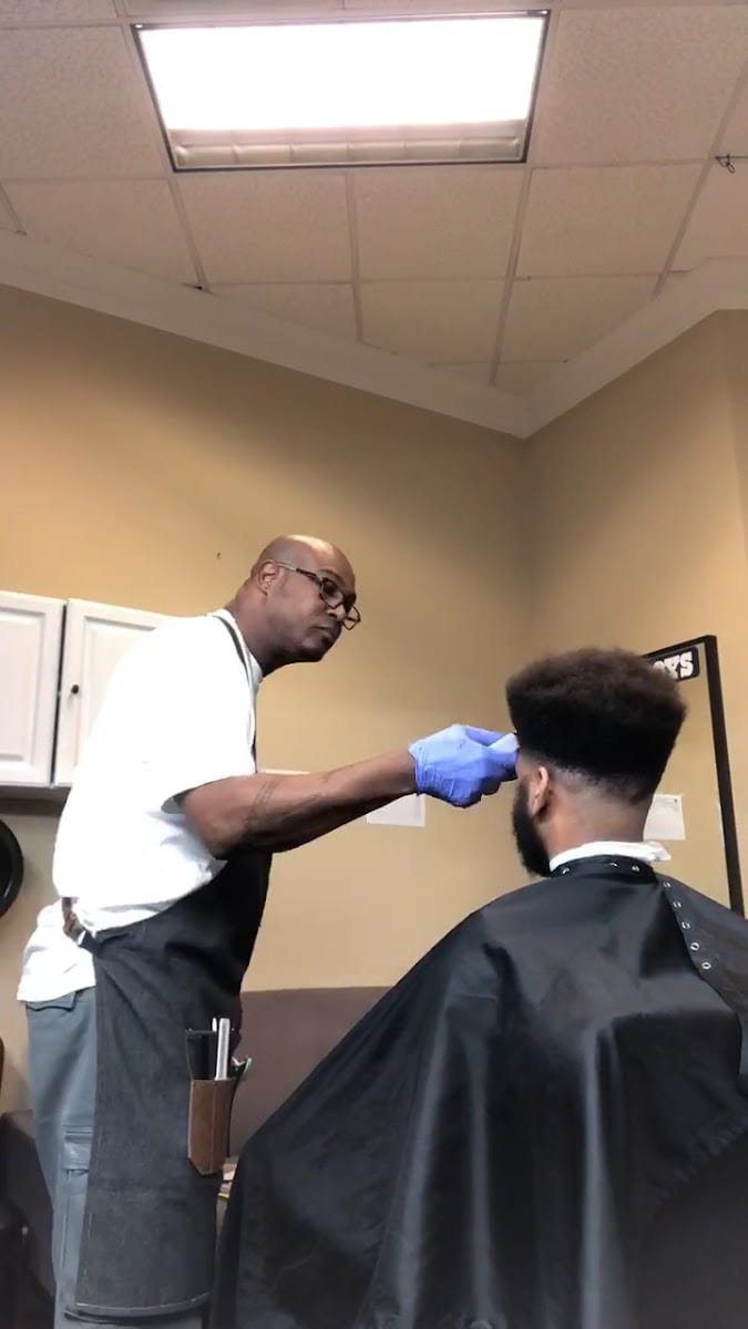 A 5 Star Barber, photo 3