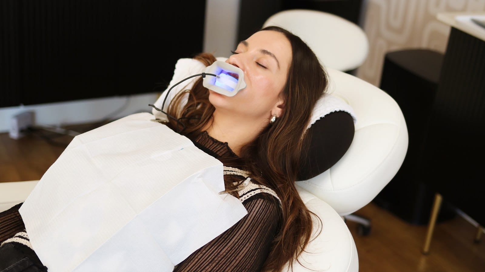 Lumiarie Teeth Whitening Studio, photo 2