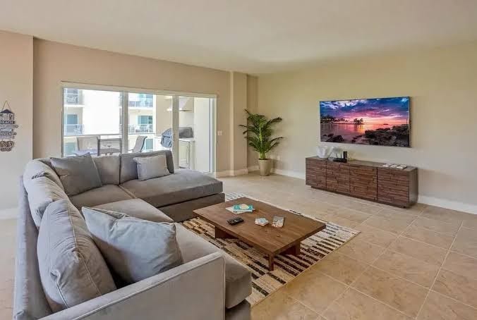 Crescent Siesta Key Condominium Association