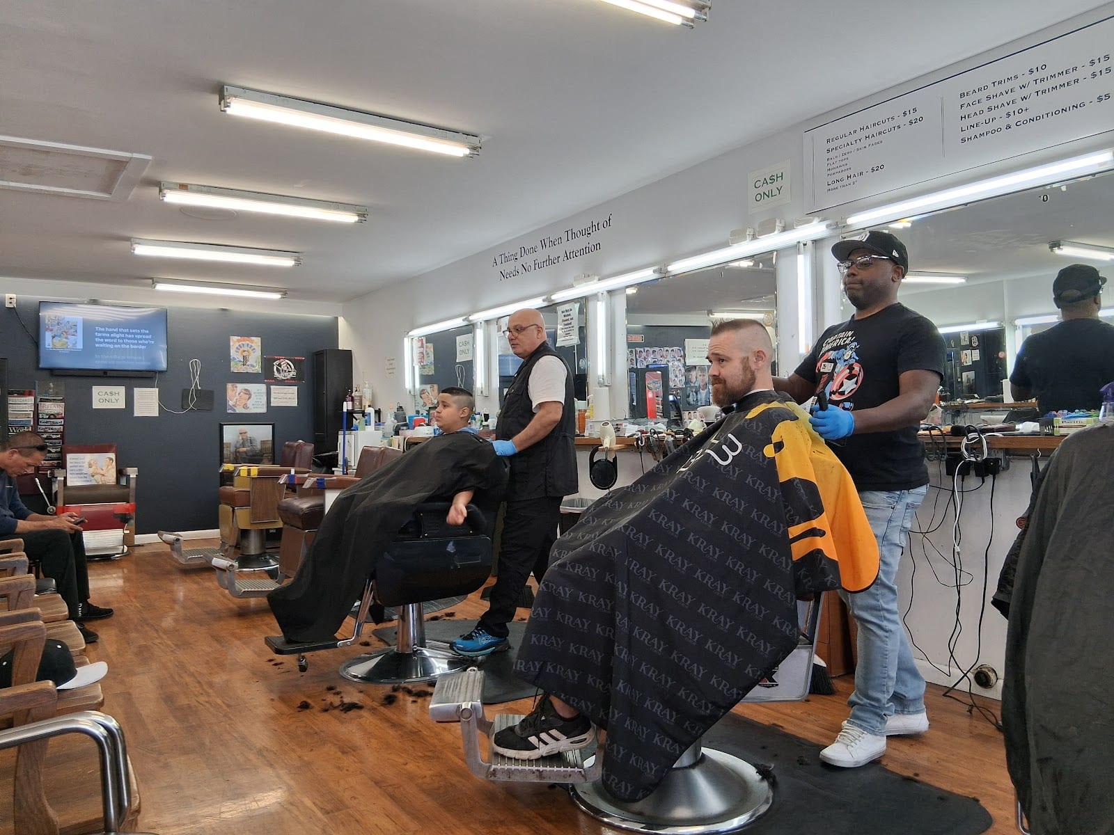 The Dollar Barber Shop, photo 3