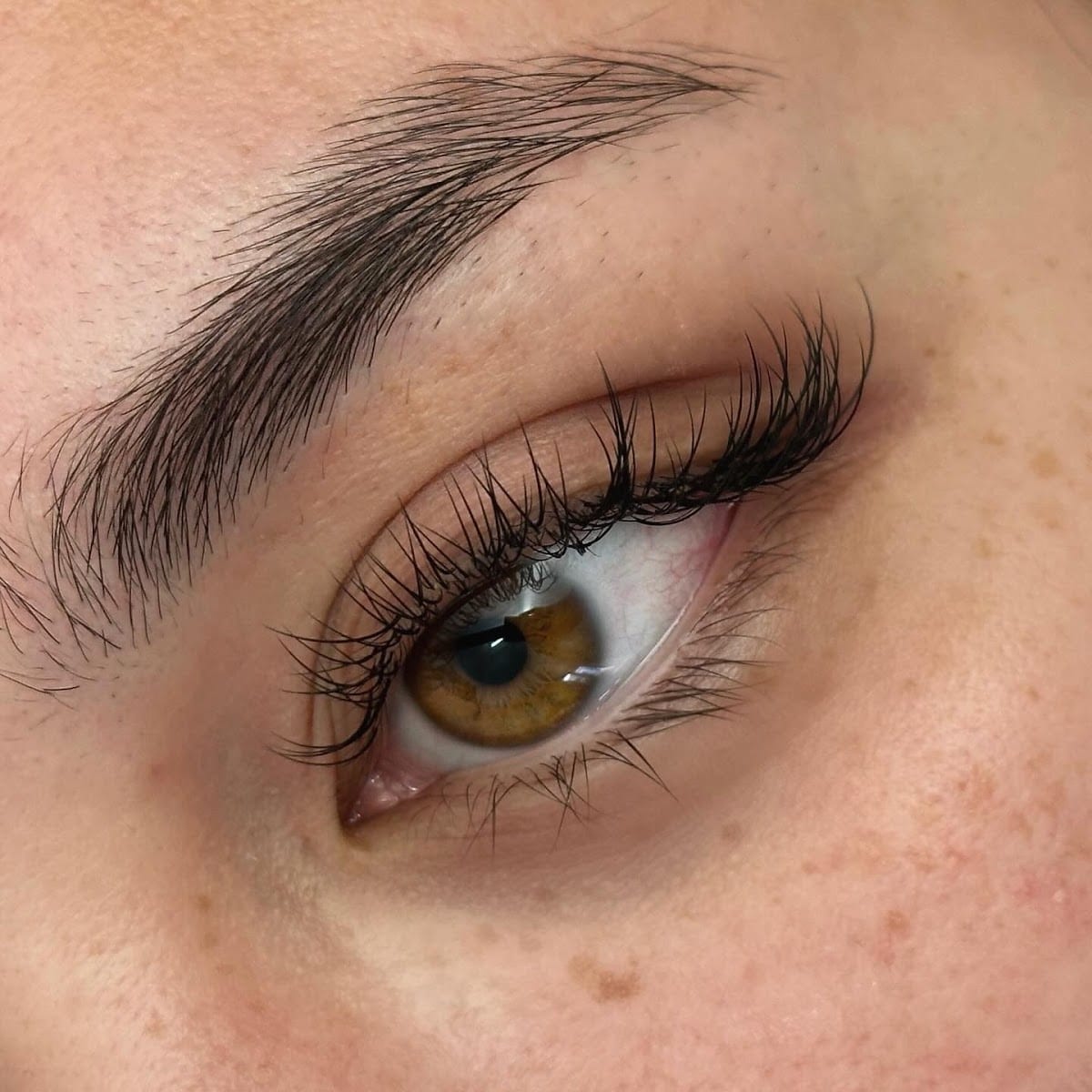 Jenni’s Beauty Lounge