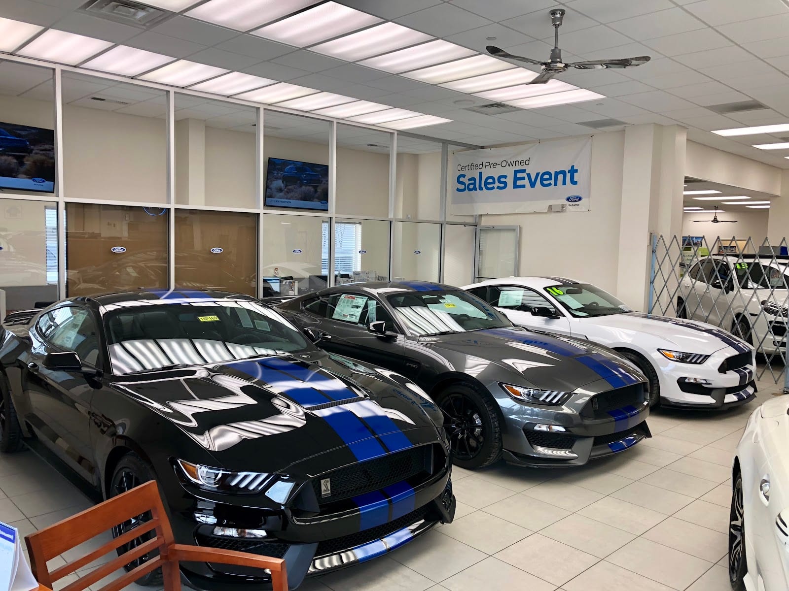 All American Ford of Paramus, photo 4