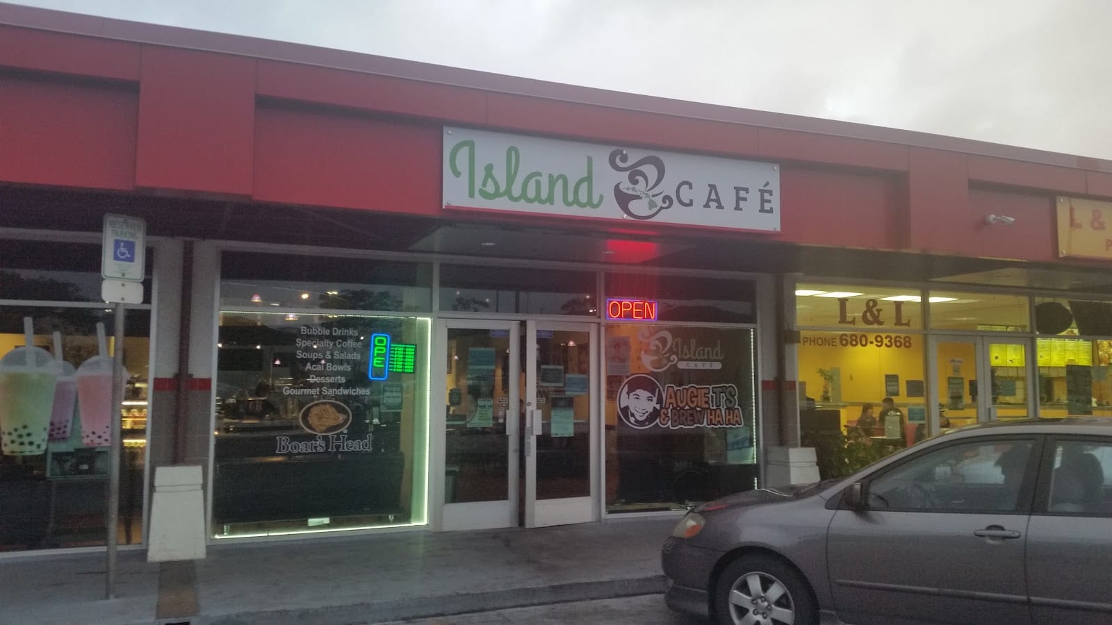 Island Cafe
