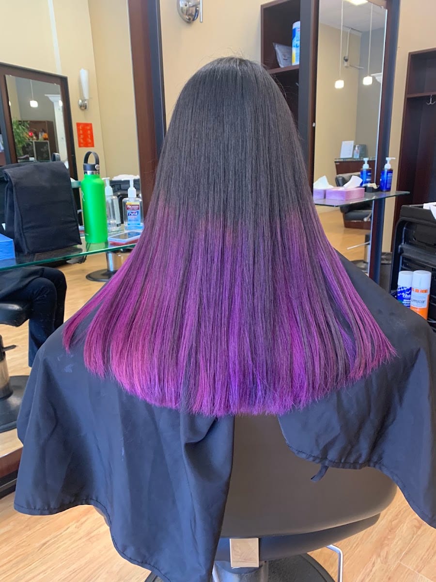 Private I Salon