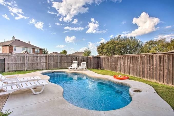 Elegant Home-Pool|Gym|0.4m lake, photo 2