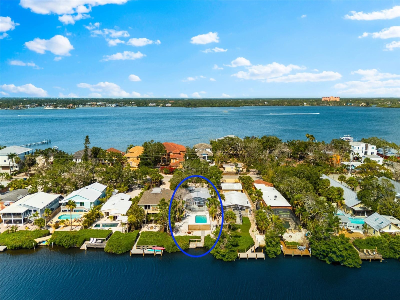 Dawn Bear, P.A. Premier Siesta Key Realtor William Raveis Real Estate Group, photo 2