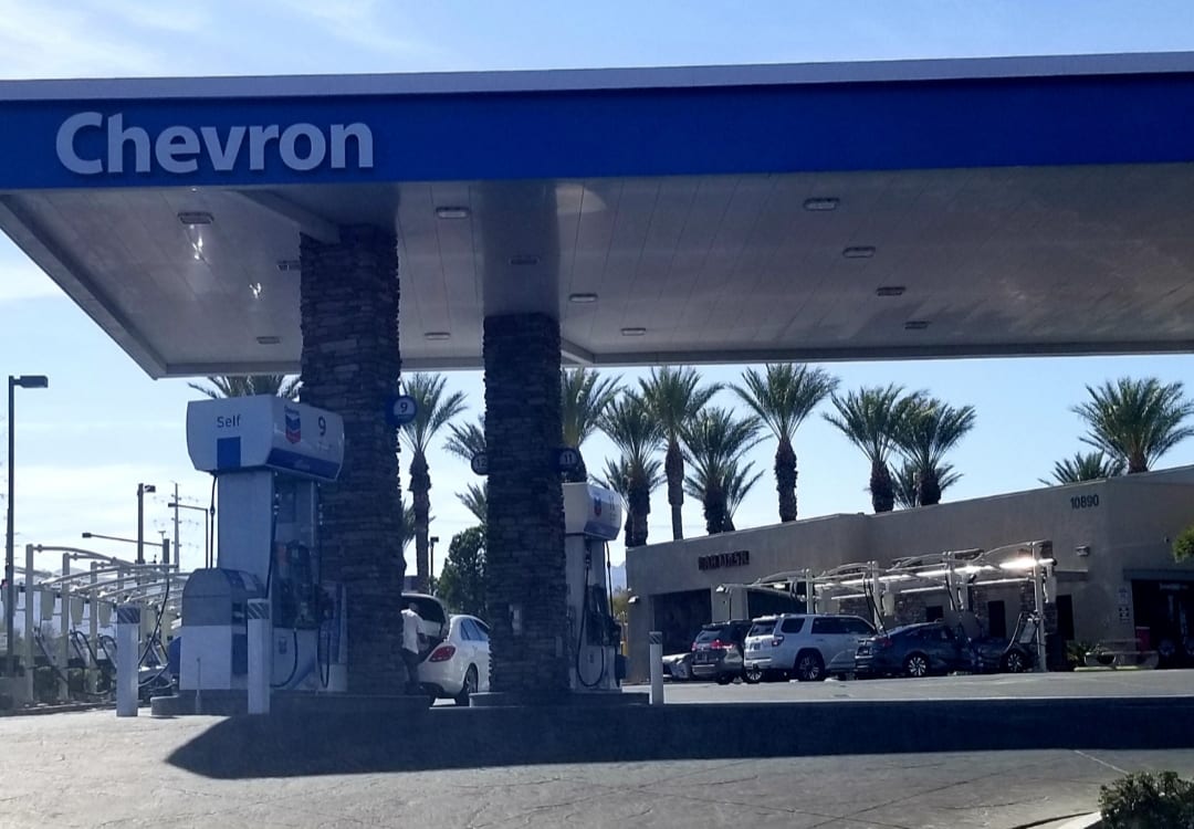 Chevron Las Vegas, photo 2