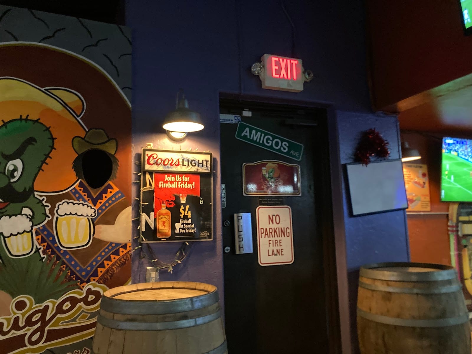 Amigos | Burgers & Beer