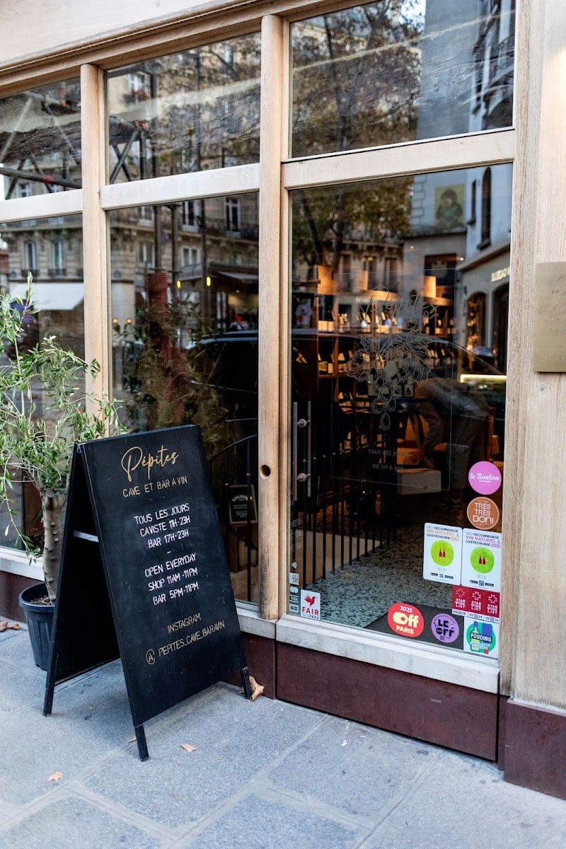 PÉPITES Caviste et Bar à vin, photo 2