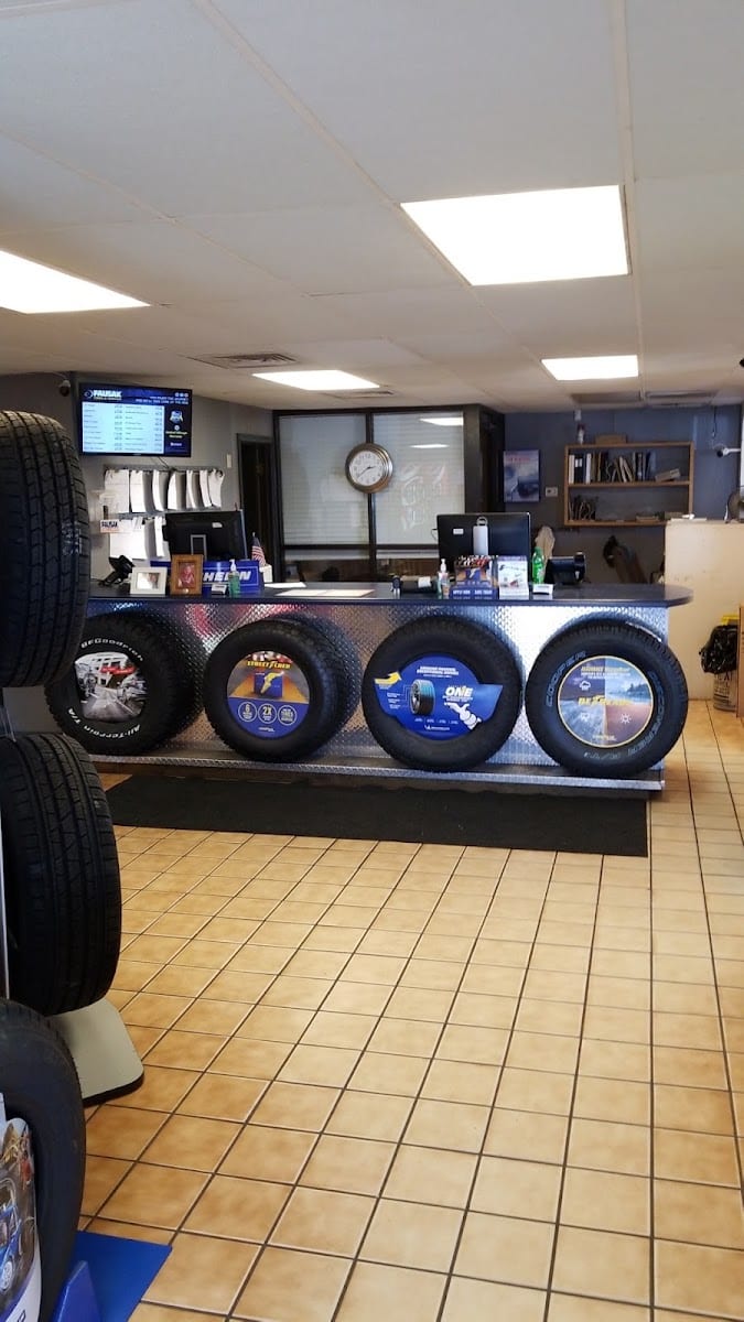 Fausak Tires & Service, photo 2