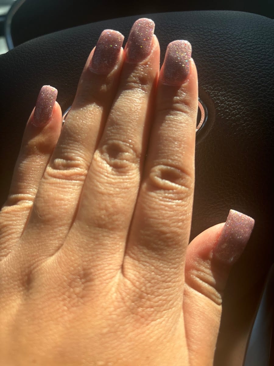 Serenity Nails & Day Spa