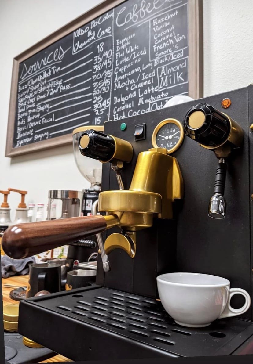 Mid-Century Barbering & Barista, photo 4