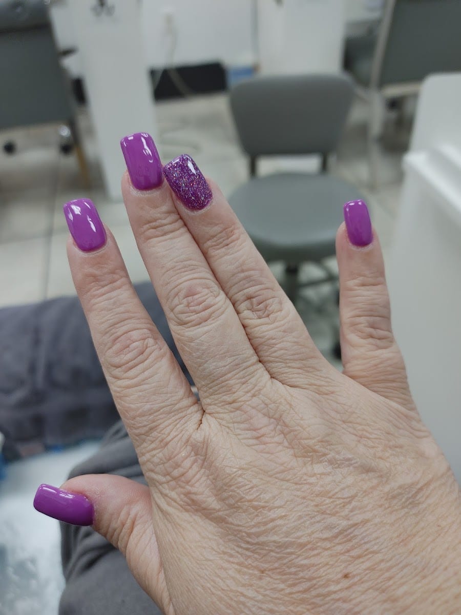 Regal Nails, Salon & Spa