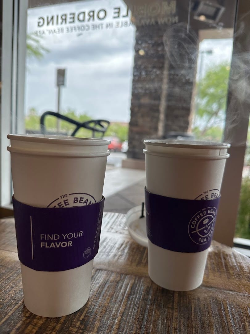 The Coffee Bean & Tea Leaf, photo 2