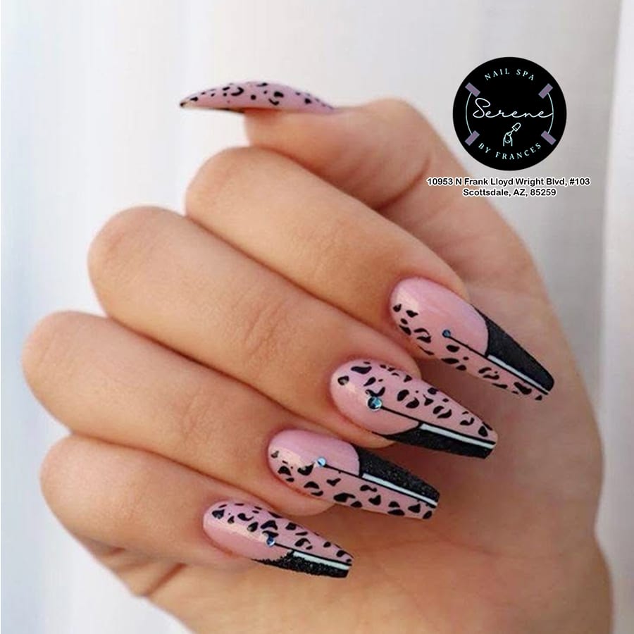 Serene Nail Spa ( on Frank Lloyd Wright -Next to Vicinos Restaurant), photo 4