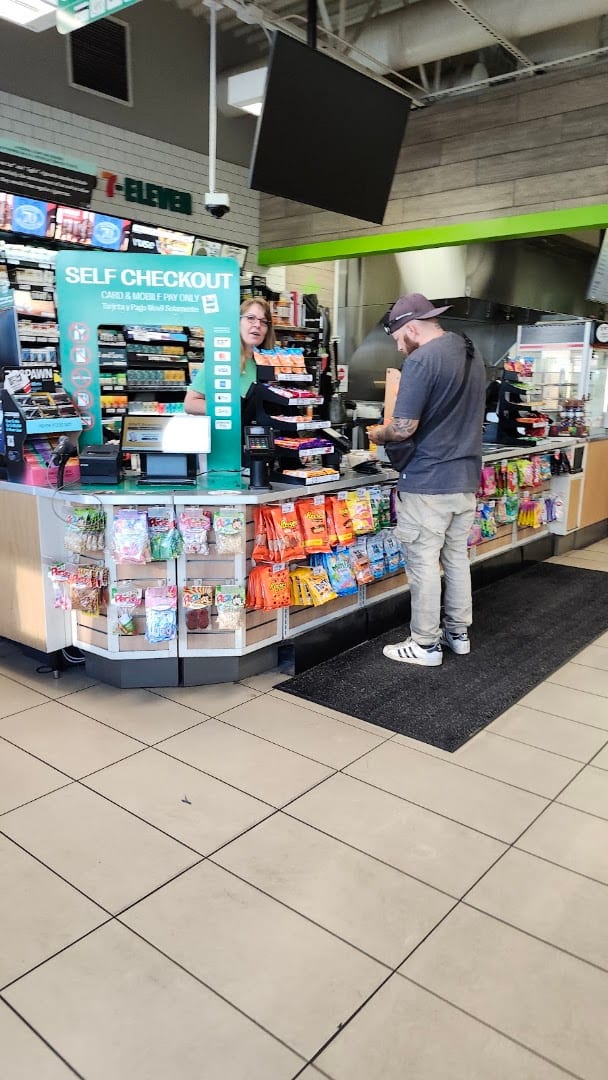 7-Eleven, photo 2