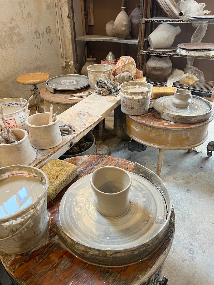 J.Alexander Pottery Co., photo 3