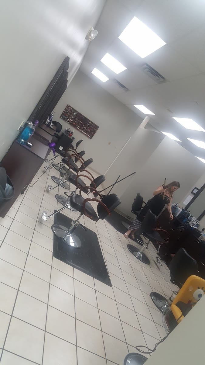 Dogwood Salon