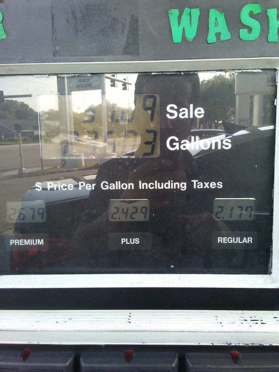 Marathon Gas