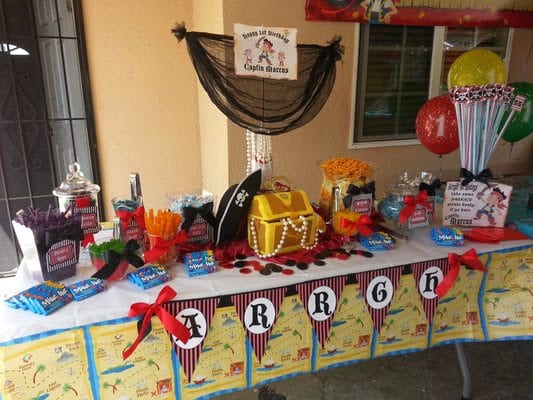 Candy Vixen Candy Bar Buffets