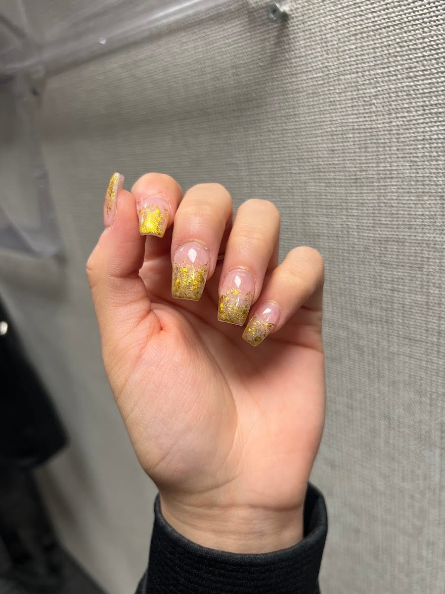 Top Nails