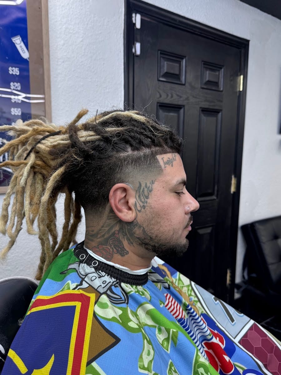 BarberShop On 12th, photo 3