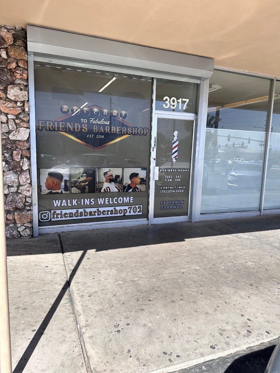 Friends Barber Shop, photo 4