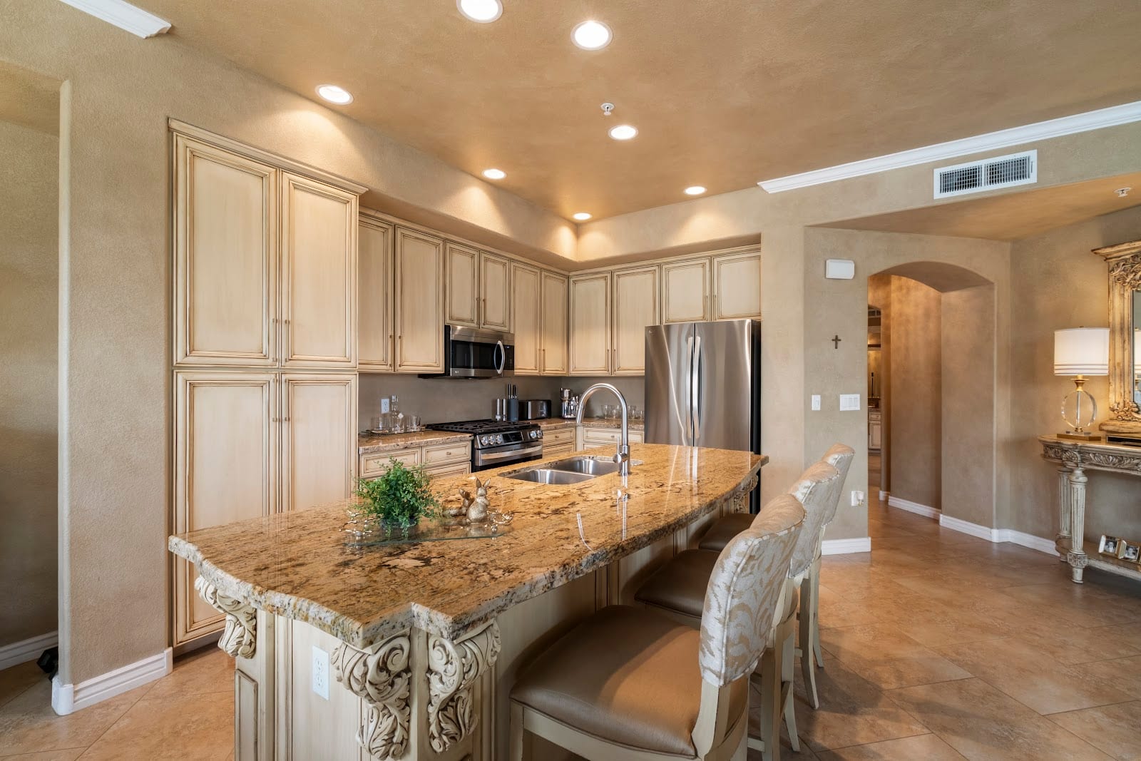 Jennifer Stone, Realtor | RETSY Forbes Global Properties, photo 3