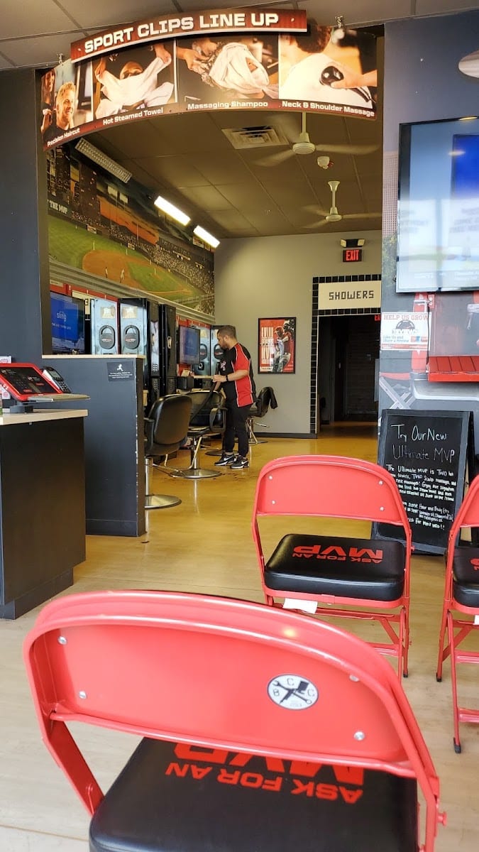 Sport Clips Haircuts of Glenbrook Plaza Fort Wayne