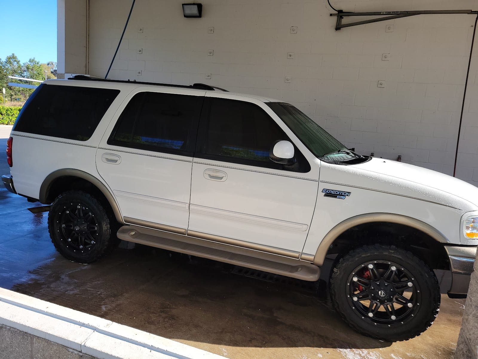 Springs Car Wash, photo 2