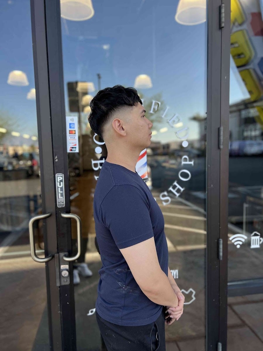 Certified Barbershop 2, photo 4