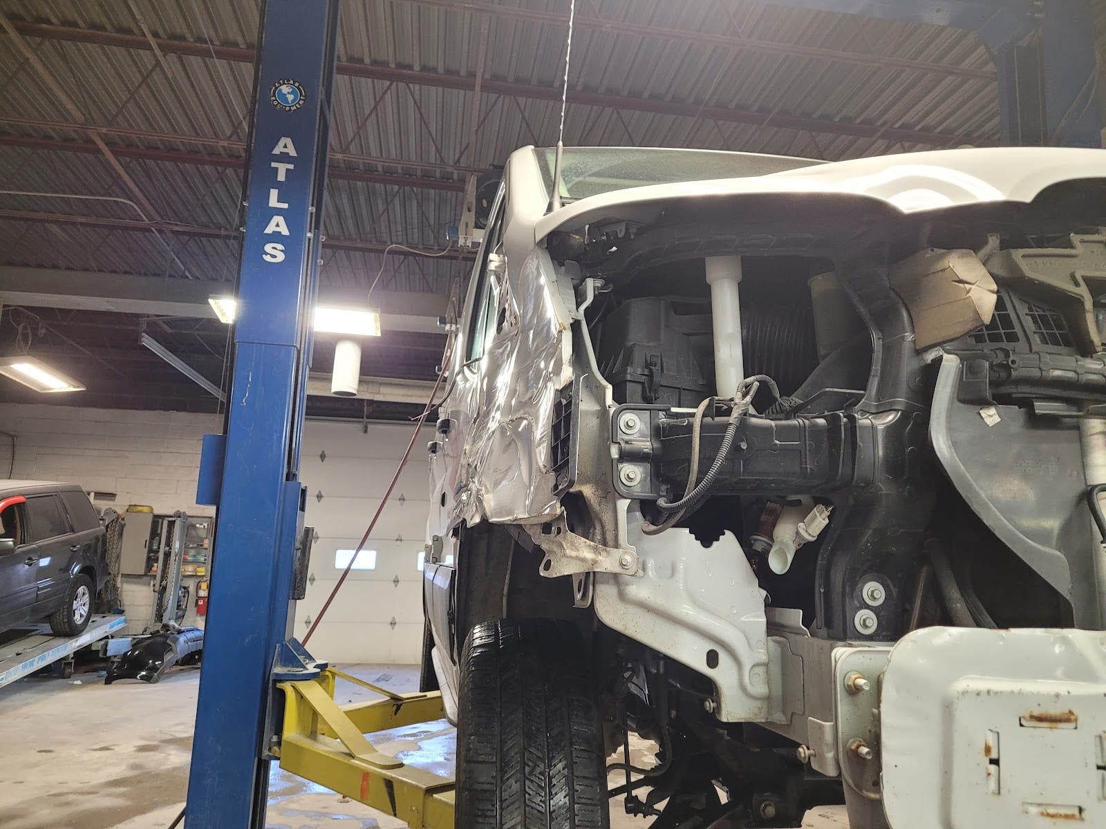 J&D Auto Body and Repair Shop