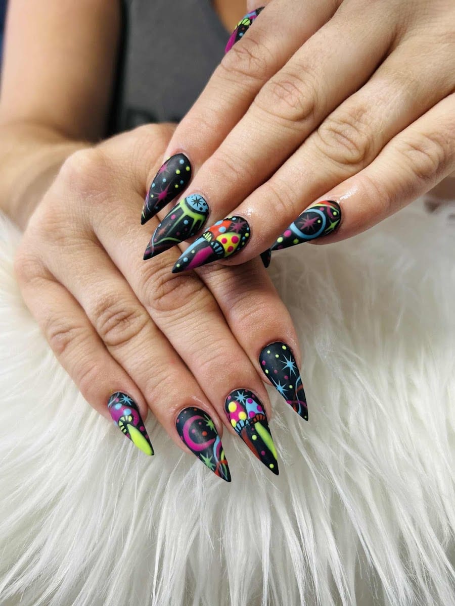 Le-Le Nails