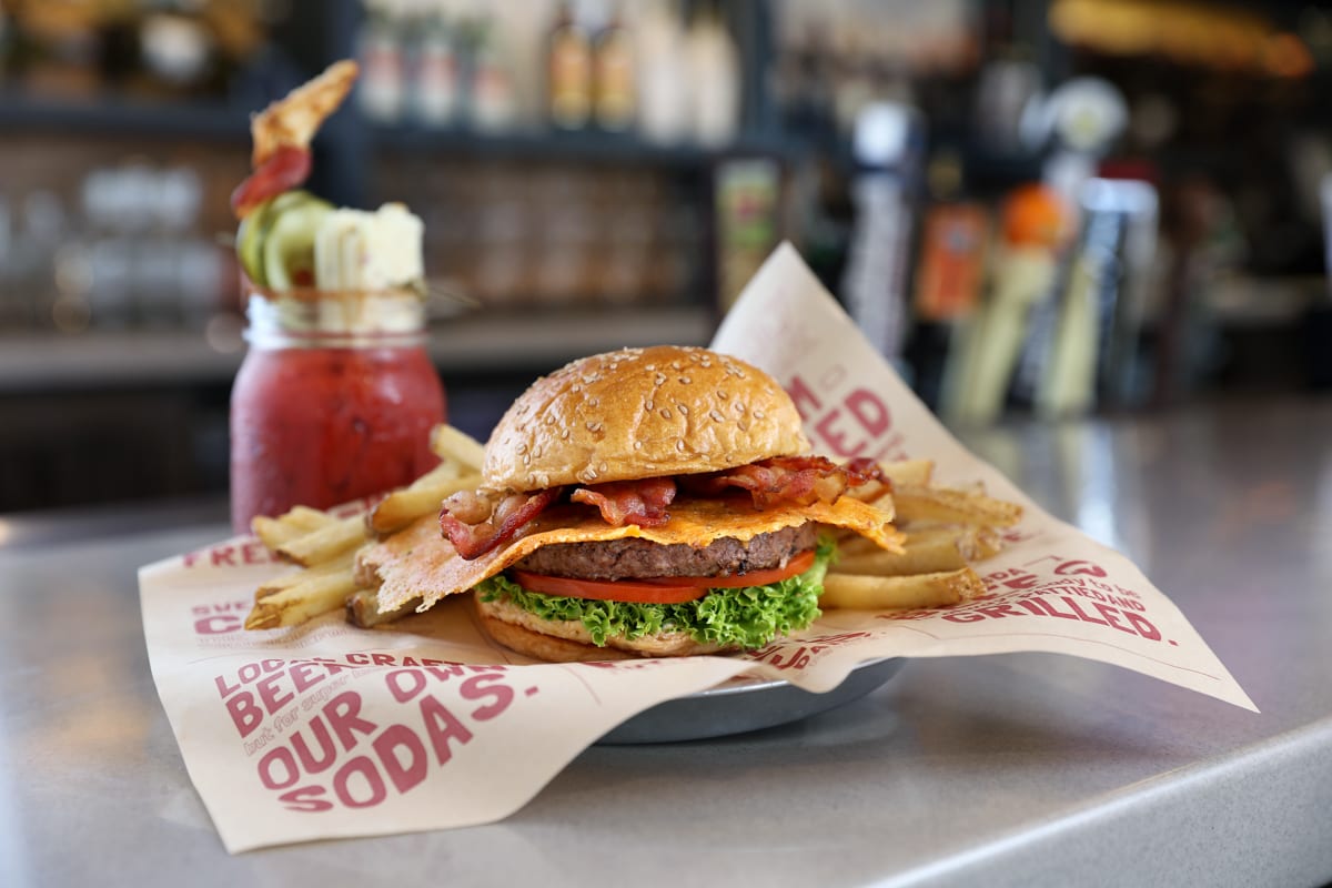 Bagger Dave's - Fort Wayne