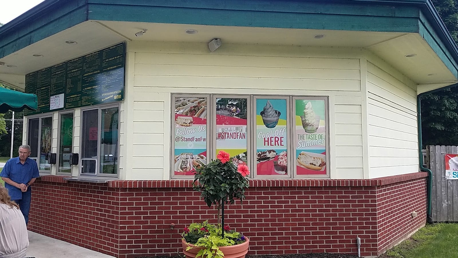 The Stand Coneys & Ice Cream, photo 2