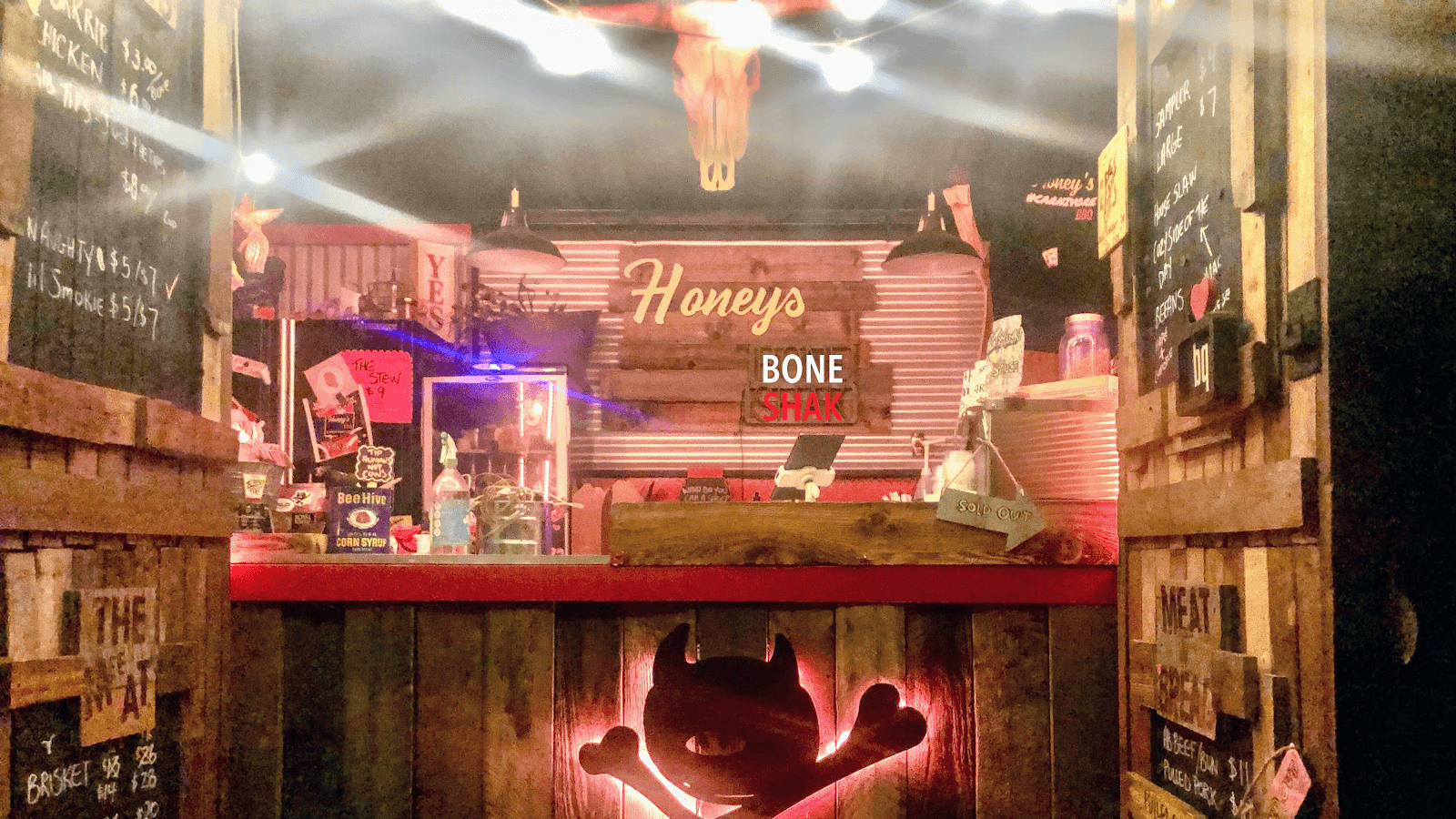 Honey's BBQ, photo 2