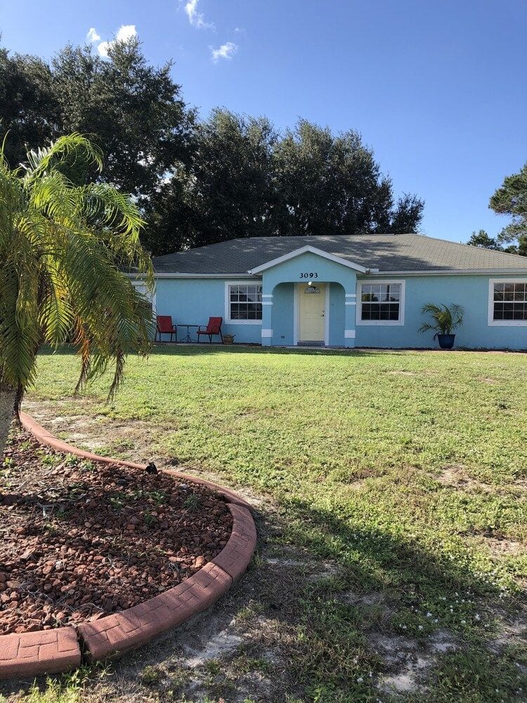 Many Waterfront Community Amenities w/ Public Boat Ramp and Fishing Pier