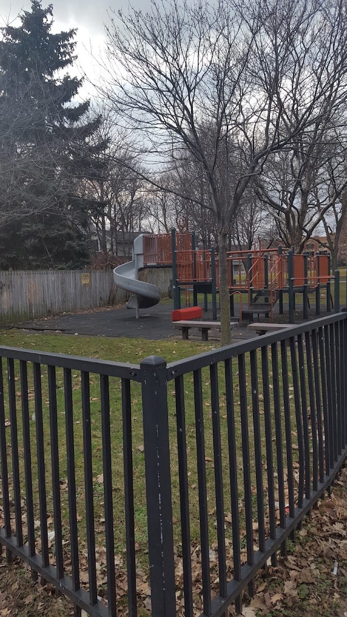 Benjamin Daley Memorial Playground, photo 3