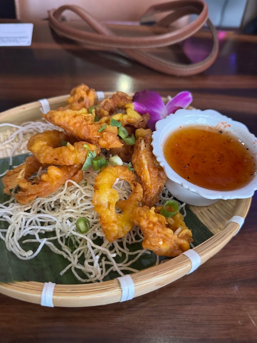 Lao Table, photo 3