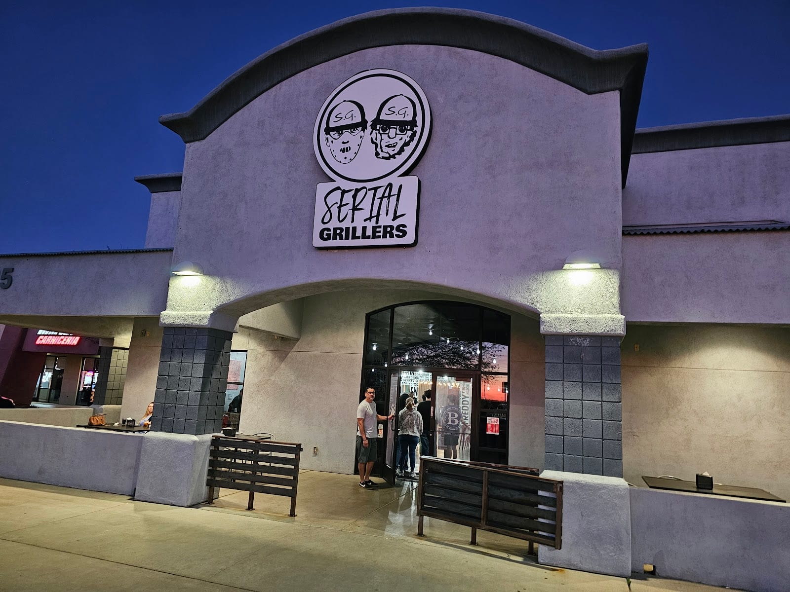 Serial Grillers