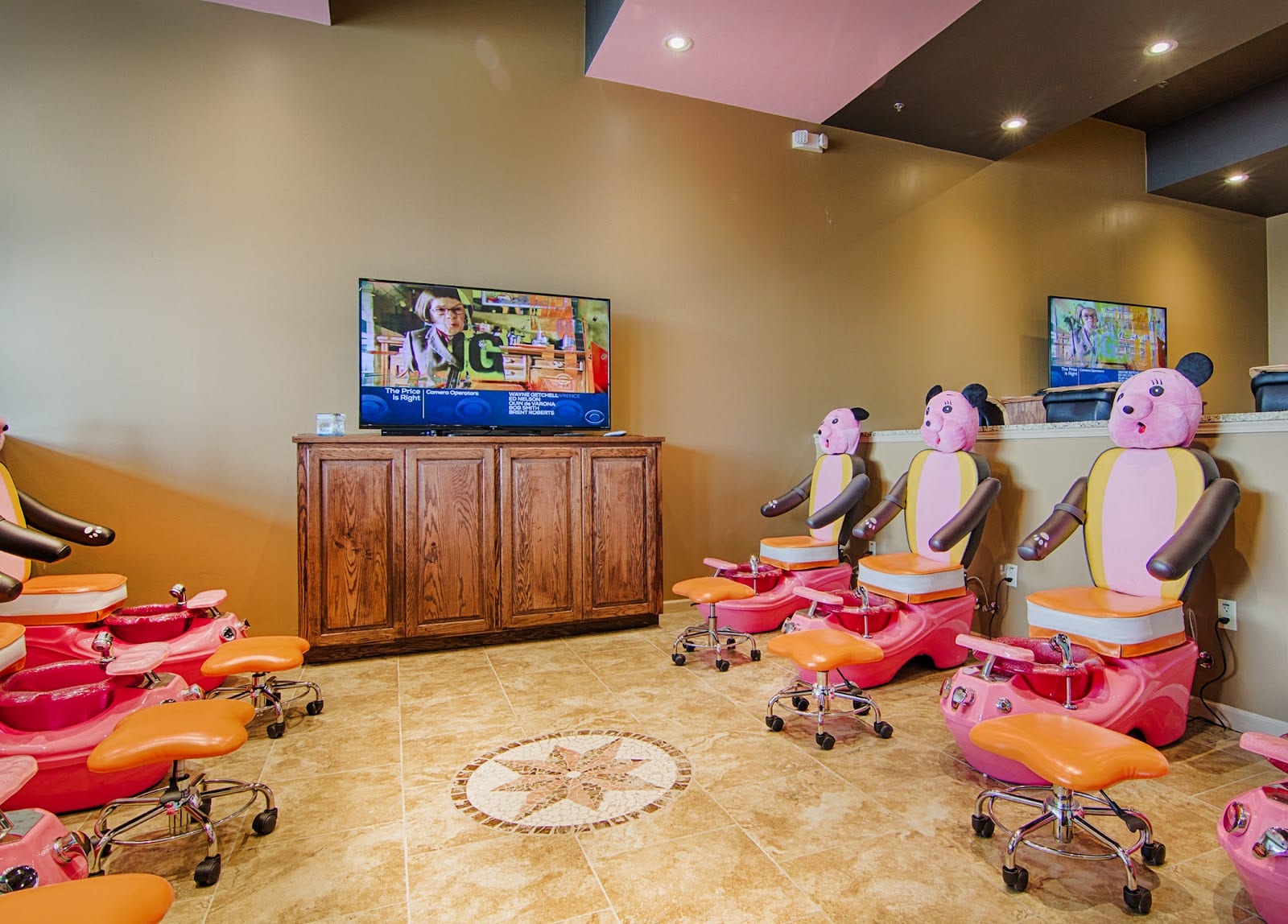 Best Nails Salon & Spa