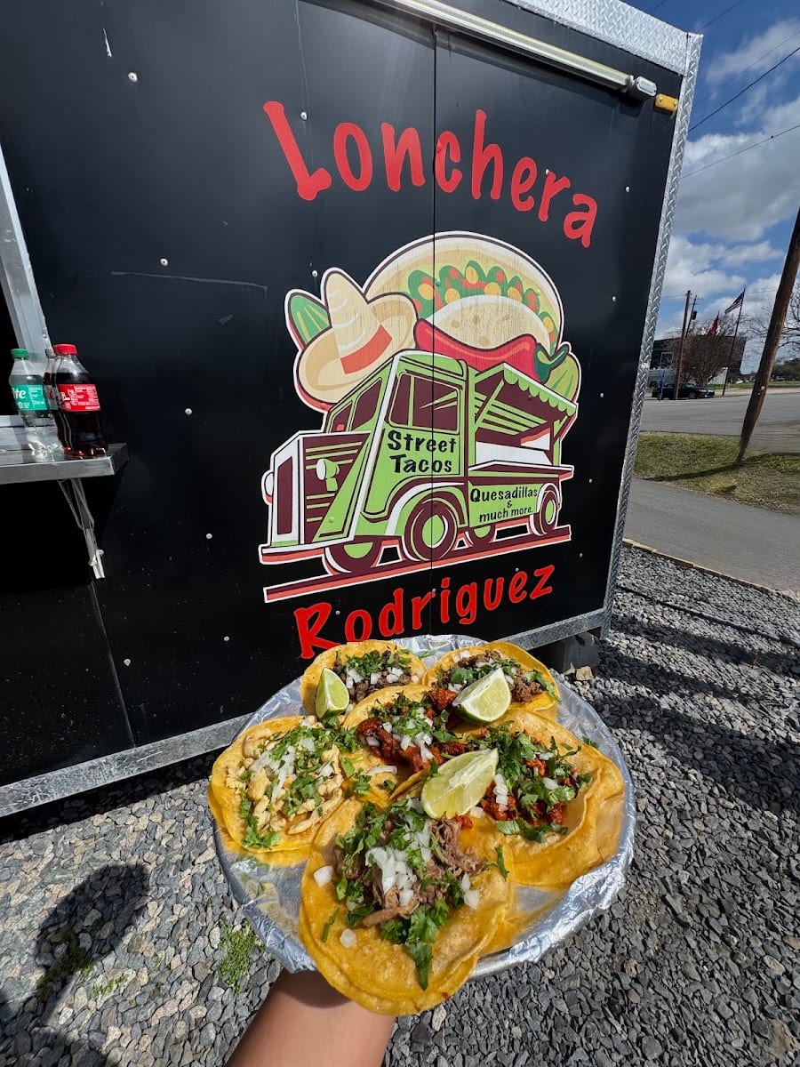 Lonchera Rodriguez, photo 2