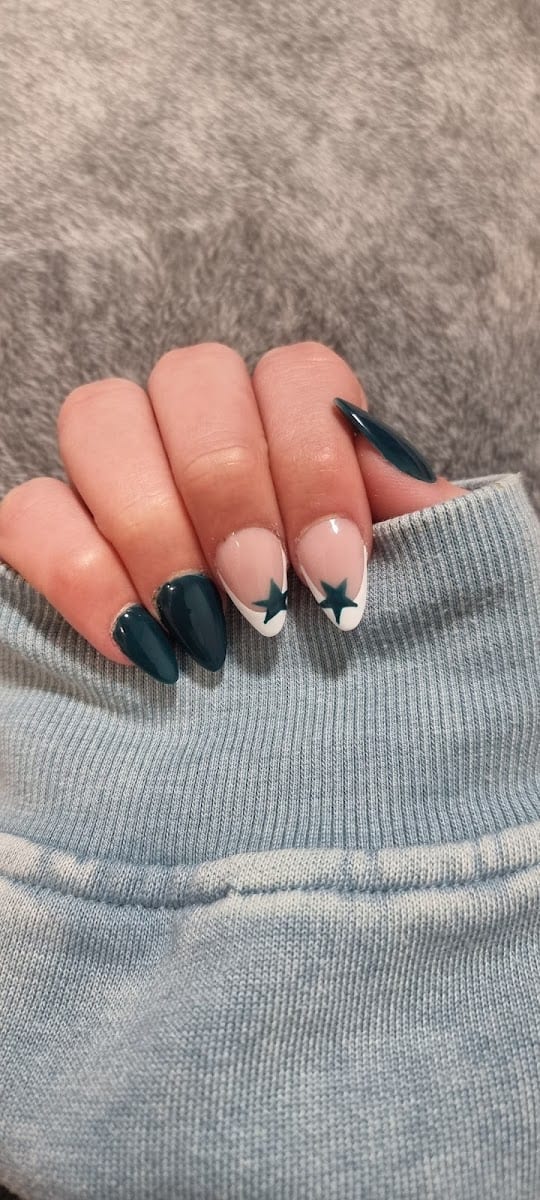 Royal Nails, photo 2