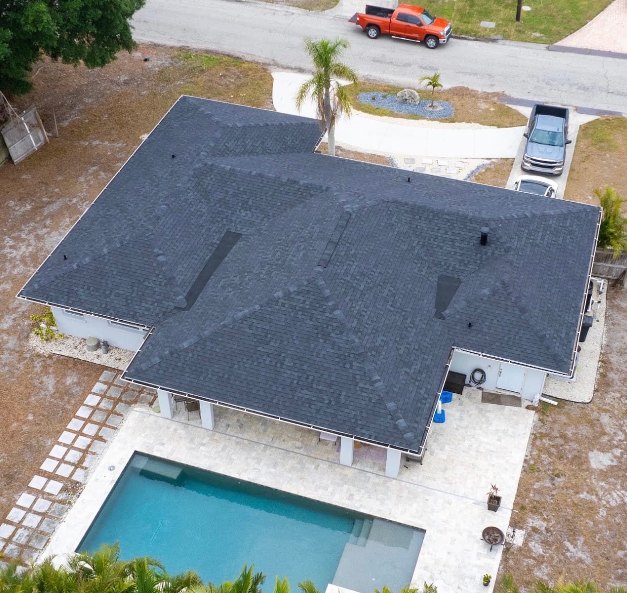 LOCAL ROOFING CONTRACTOR LLC, photo 4