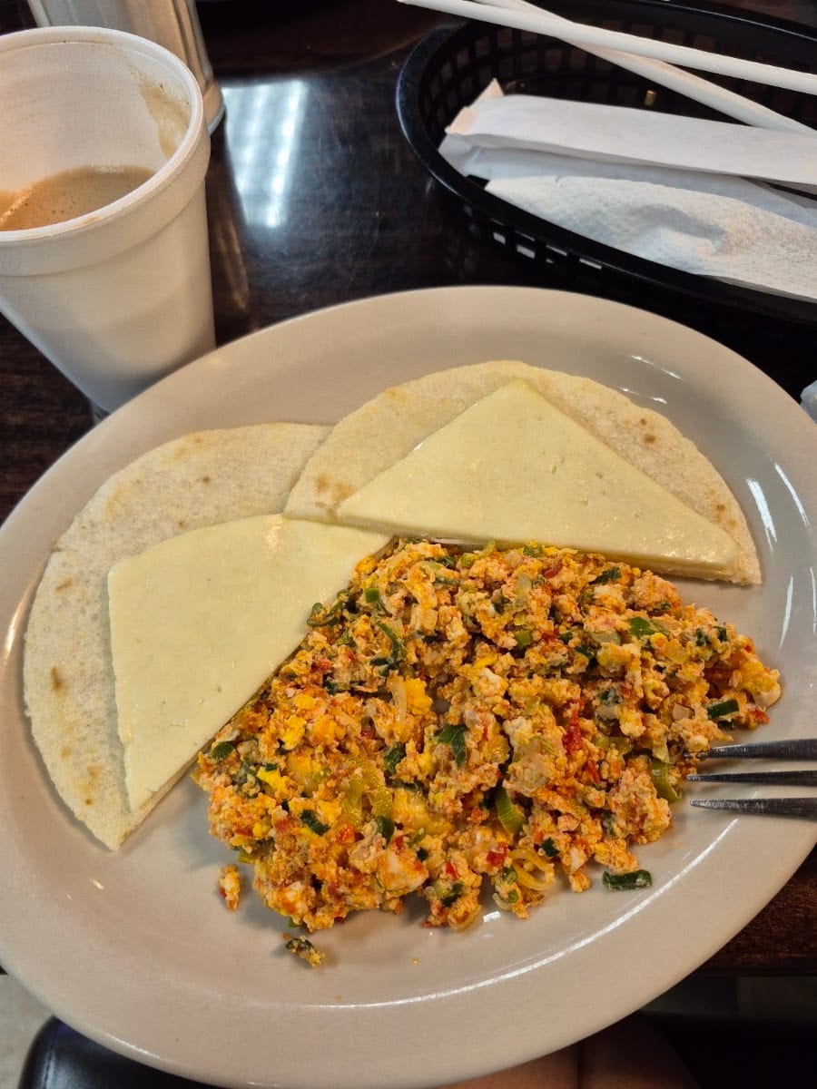 Mi Pueblito Bakery & Restaurant, photo 4